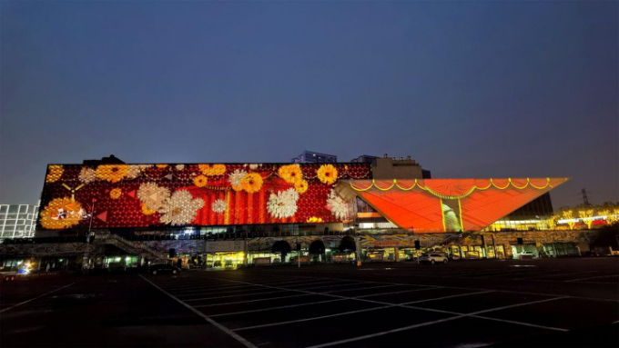 寸灘國際絲路花街建筑光影秀于7月1日開街上演啦！(圖7)