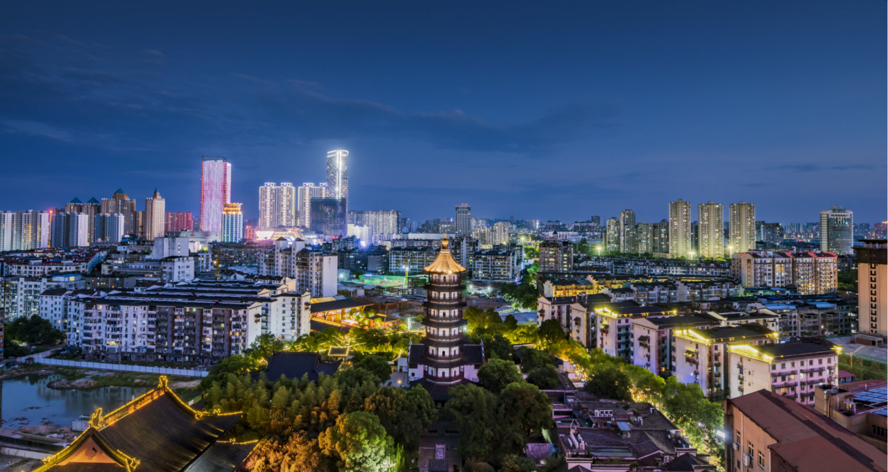 江西南昌繩金塔3DMapping(圖1) 江西南昌繩金塔3DMapping(圖1)